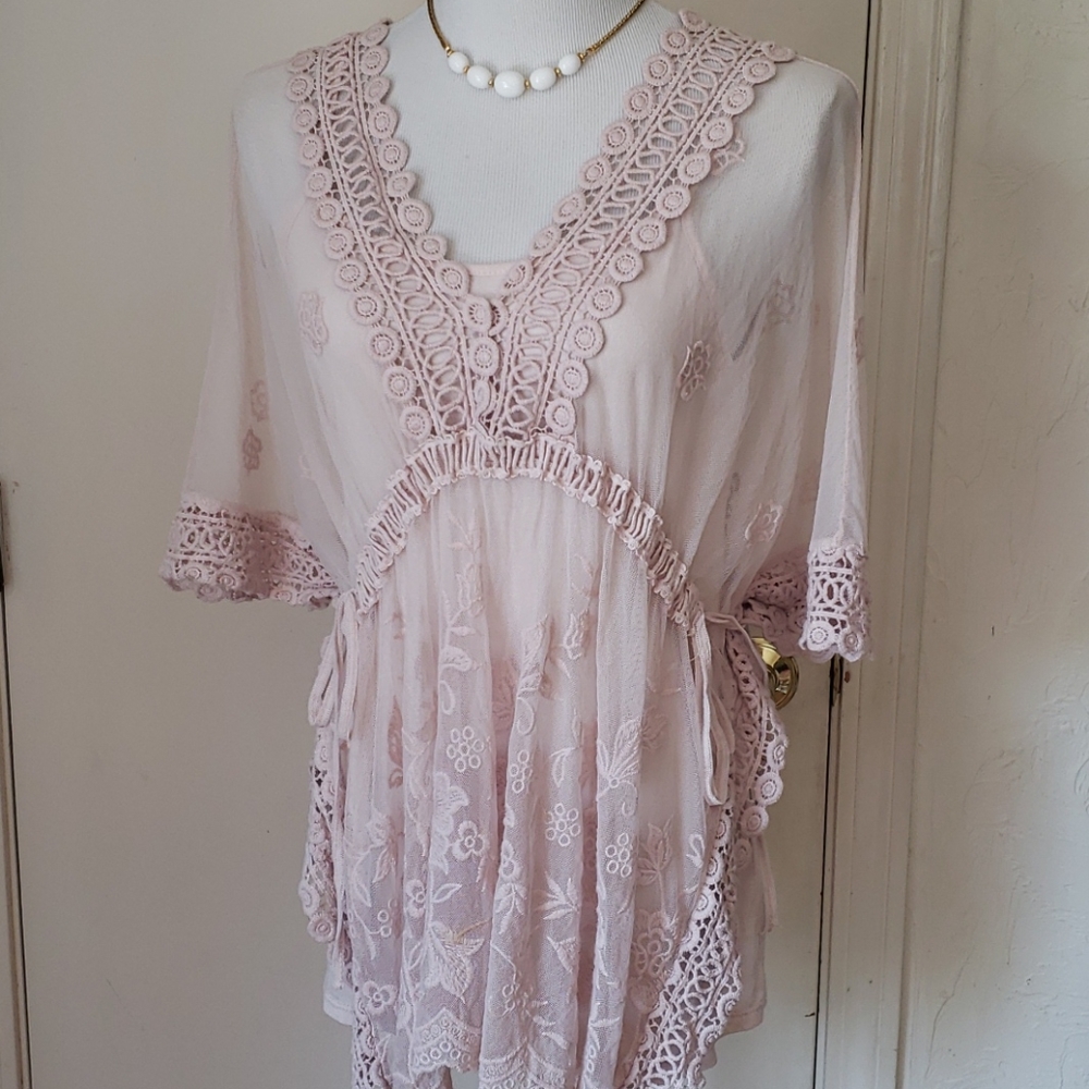 Italian pink lace embroidered floral sheer top